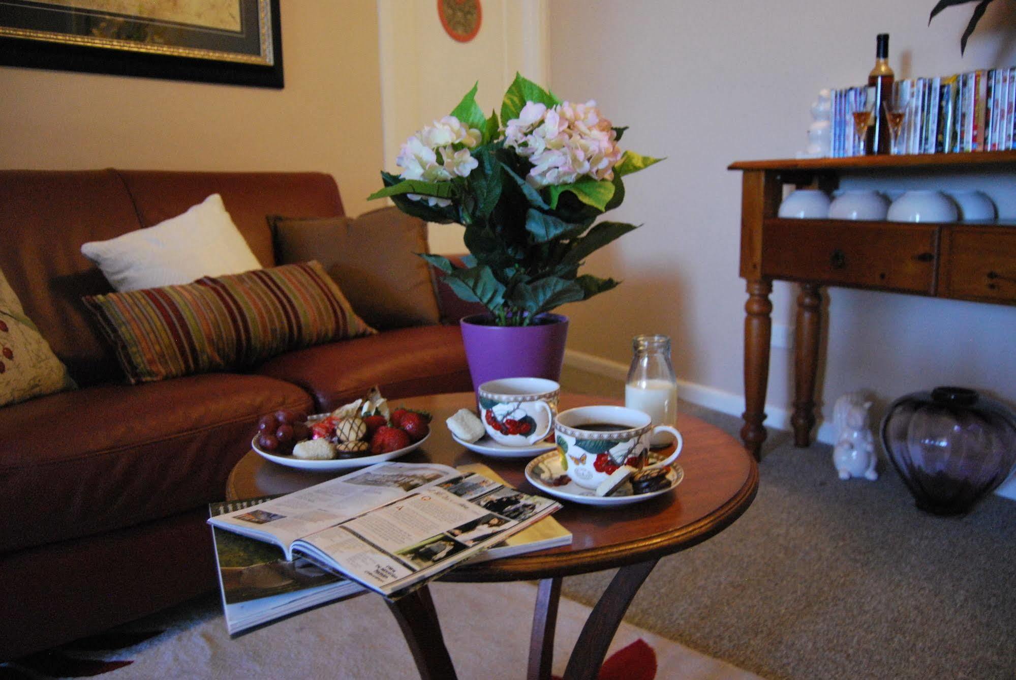 Cutmore Cottages - Meurants Manor Stanhope Gardens ภายนอก รูปภาพ