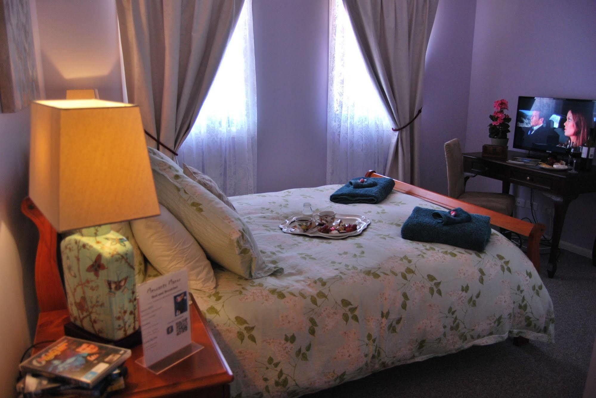 Cutmore Cottages - Meurants Manor Stanhope Gardens ภายนอก รูปภาพ