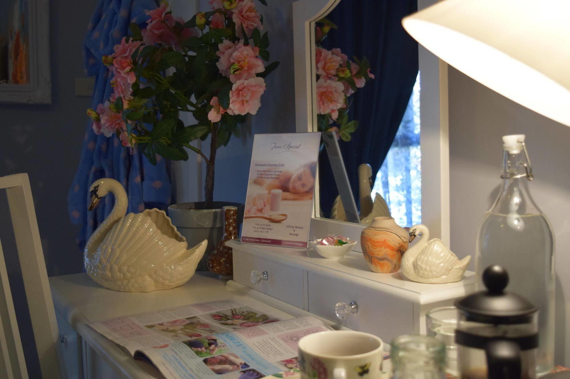 Cutmore Cottages - Meurants Manor Stanhope Gardens ภายนอก รูปภาพ