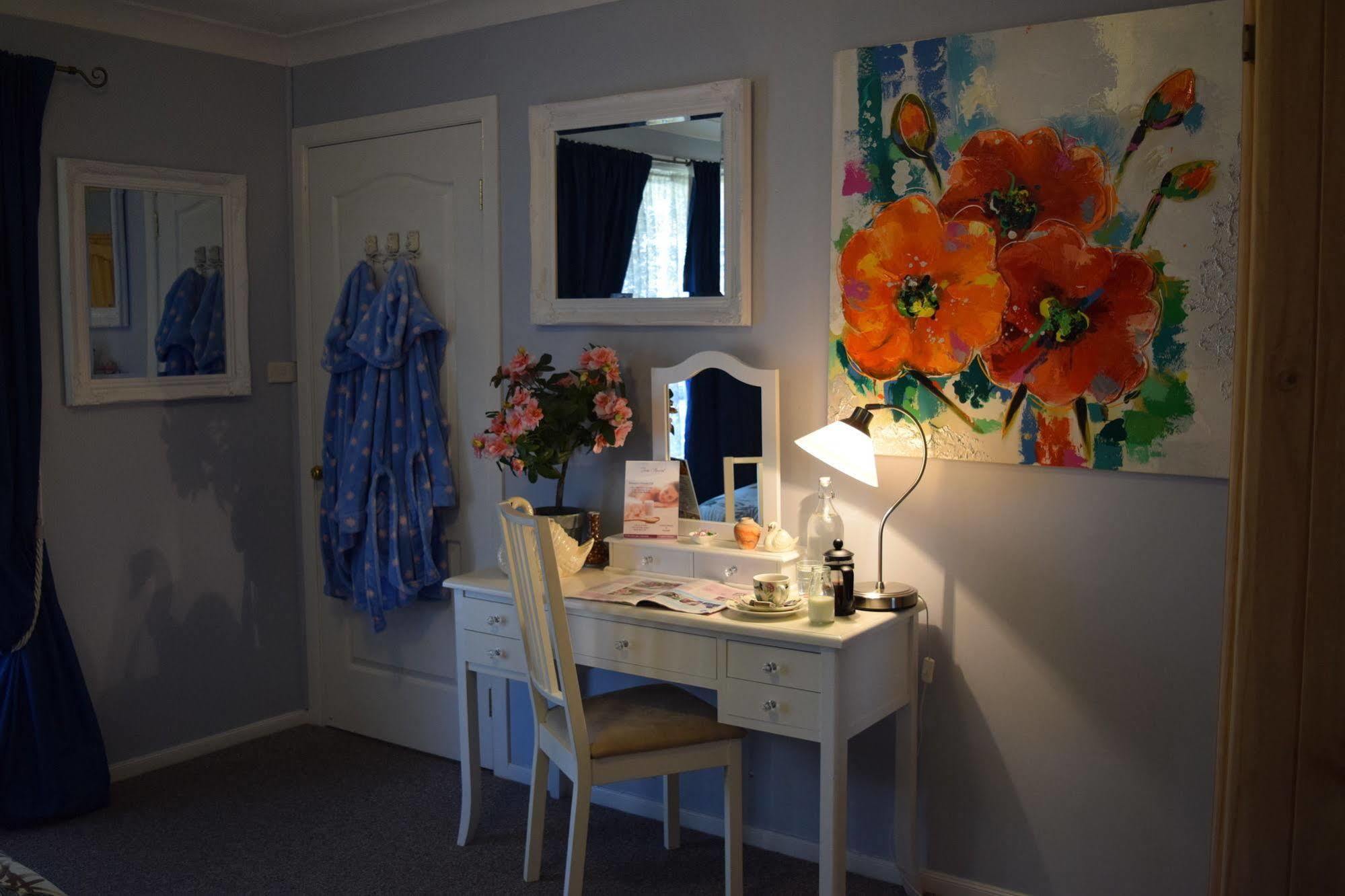 Cutmore Cottages - Meurants Manor Stanhope Gardens ภายนอก รูปภาพ